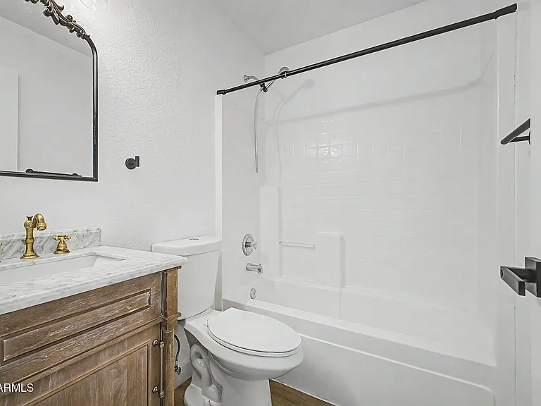 16813 N 113th Ave — Photo 24