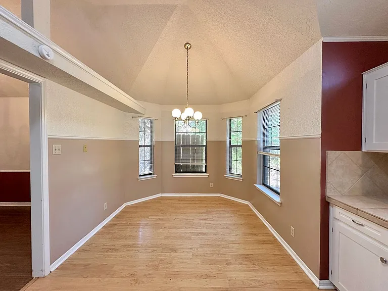 1114 Boulder Run — Photo 10