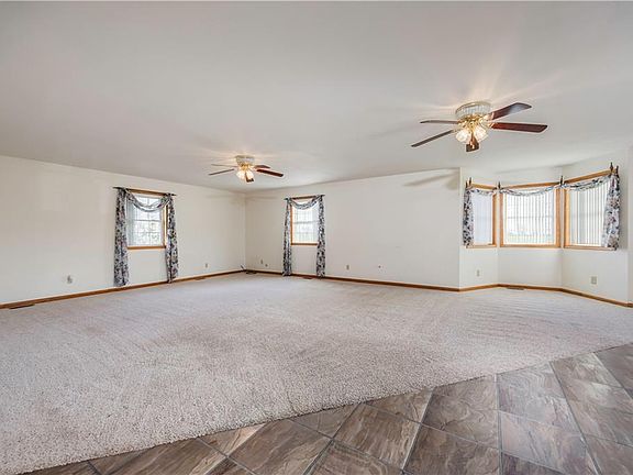 5670 80th Rd, Thayer, KS 66776 | MLS #2523612 | Zillow