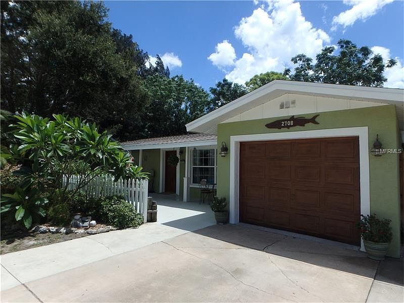 1st image of 2708 Herwald St