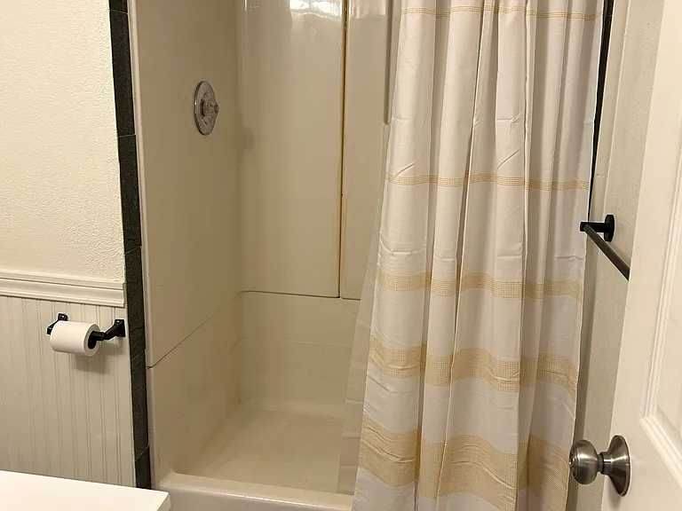 1428 E Evans Ave #1/2 — Photo 7