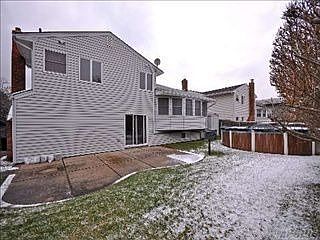 1st image of 966 Gerry Ave
