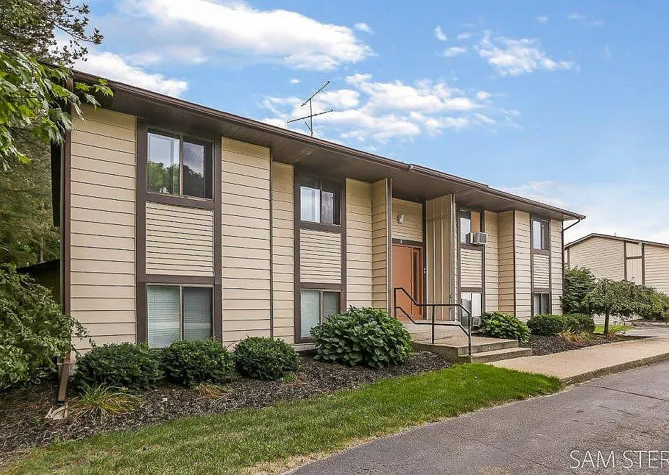 Pinetree Townhomes