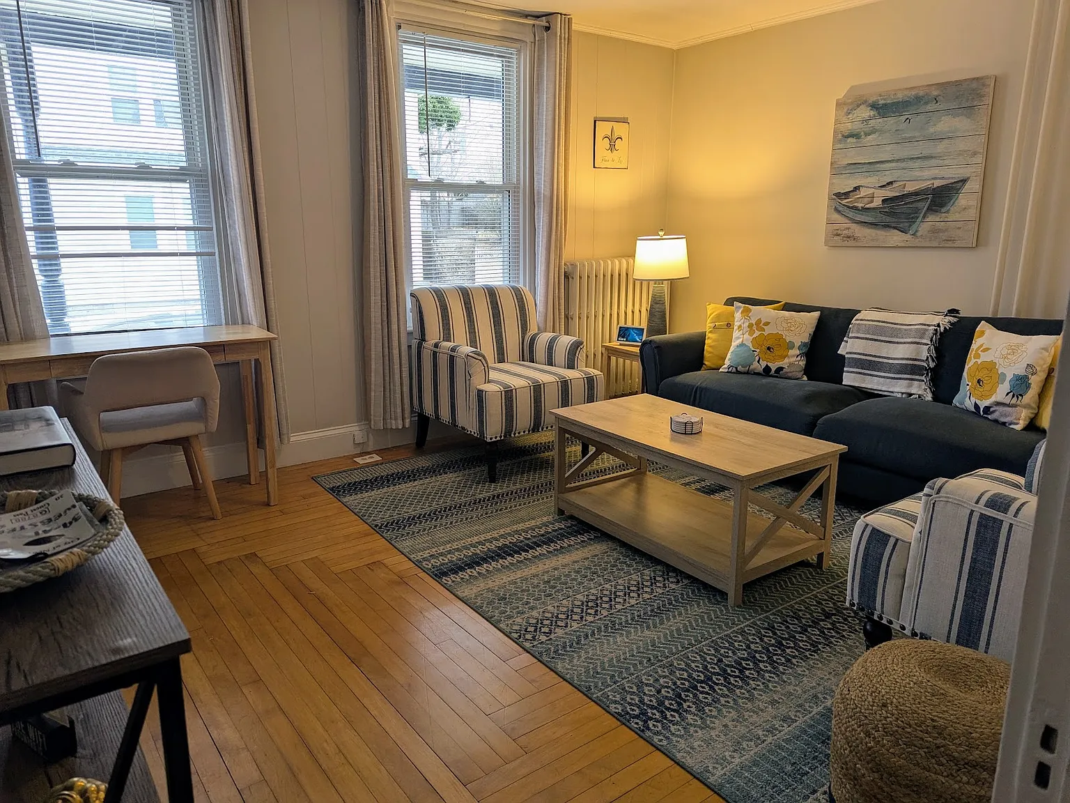 2 bed, 890 sqft, $2,000 — Photo 3