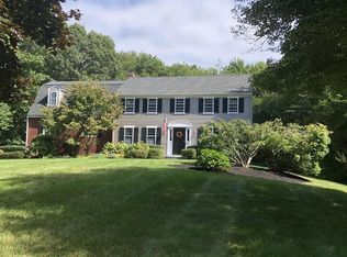10 Longmeadow Rd, Scituate, MA 02066