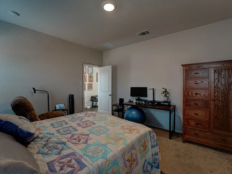 153 Roanwood Dr — Photo 9