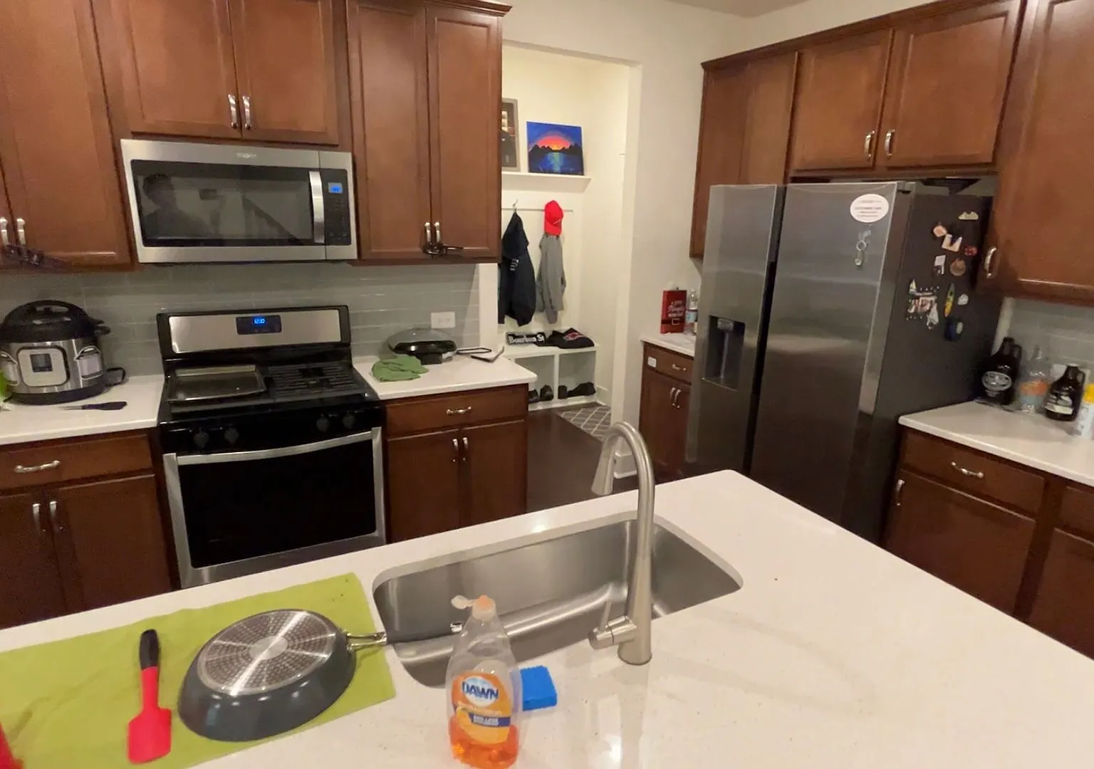 Room in 4 Bedroom Townhome at Clark Creek Ln — Photo 3