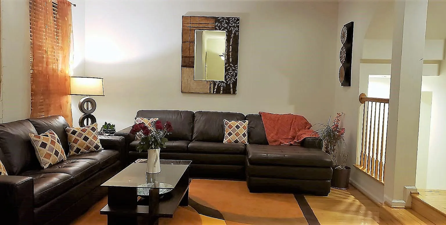 4130 Leclair Ct — Photo 3