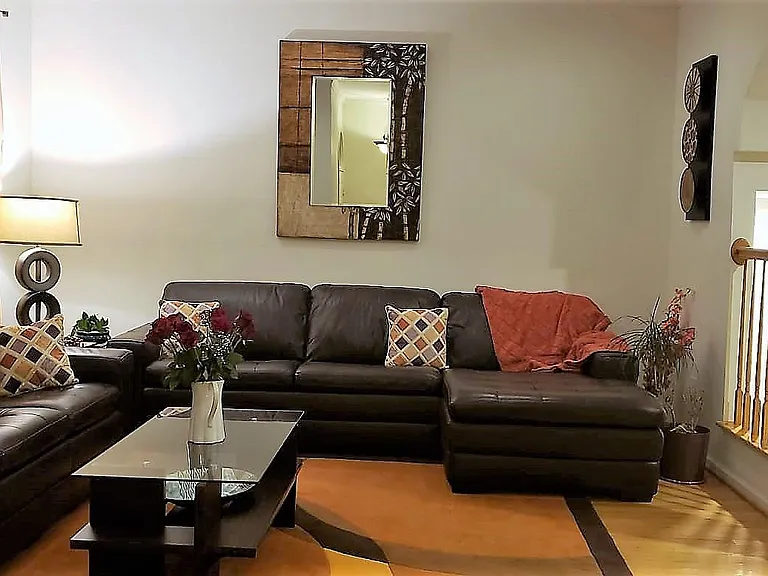 4130 Leclair Ct — Photo 3