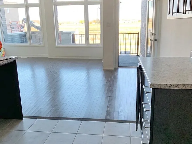 15 Arrowview Dr — Photo 3