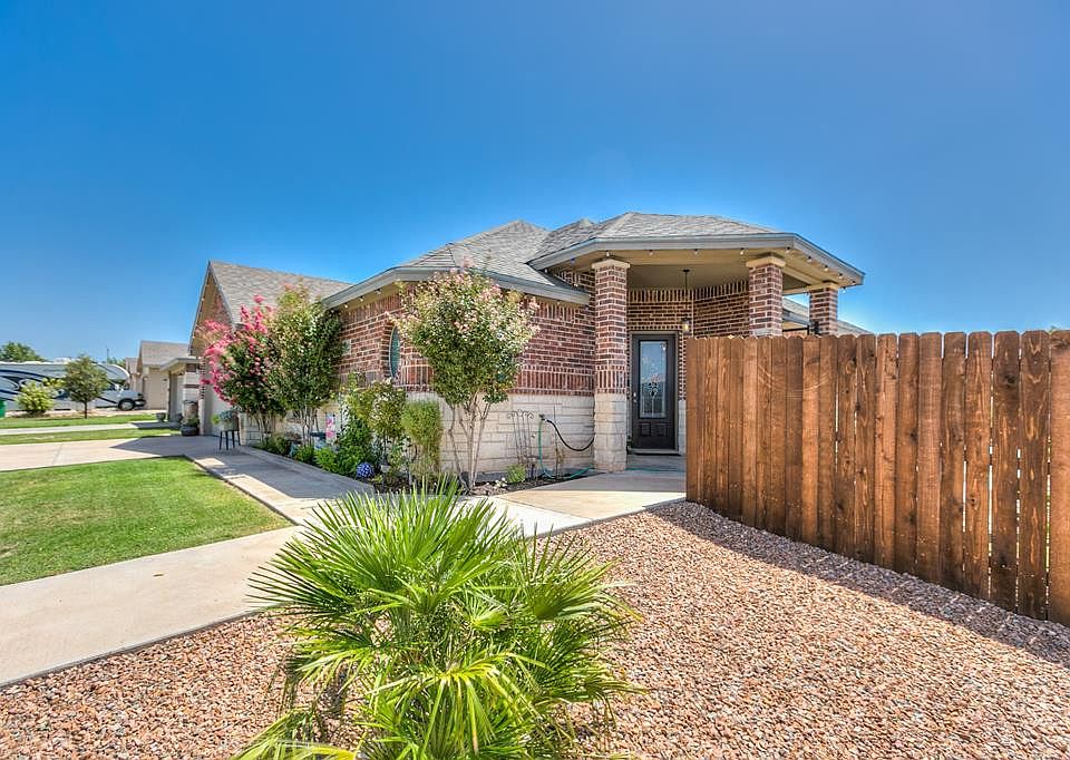 1st image of 6122 Lydian Ct