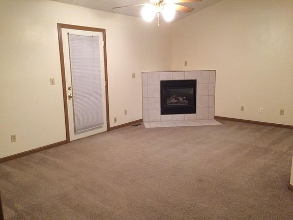 4th image of 3104 Kilbourne Ct #B