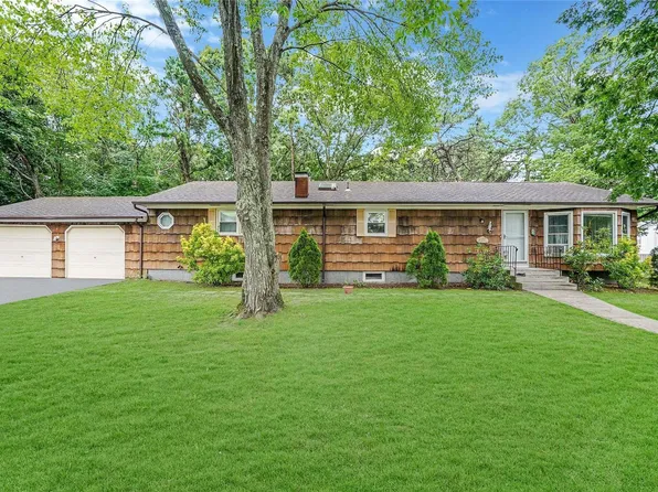 251 N Titmus Drive, Mastic, NY 11950