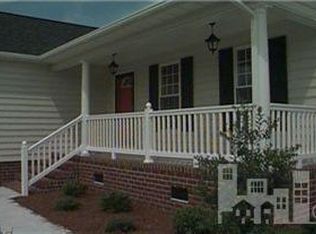 147 Trail Run Dr, Beulaville, NC 28518