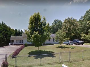 1175 Midnight Rd, Inman, SC 29349