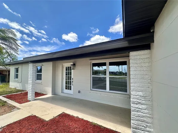 400 DALTON BOULEVARD, PORT CHARLOTTE, FL 33952