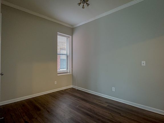 4th image of 5155 Waterman Blvd