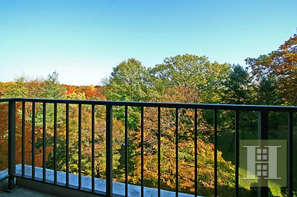 Sold by Halstead Real Estate | media 22