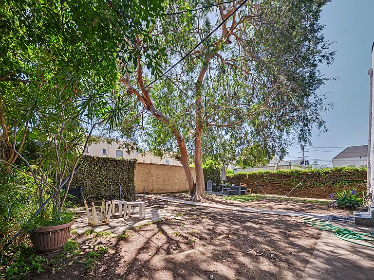 418 N Ogden Dr #9 — Photo 19