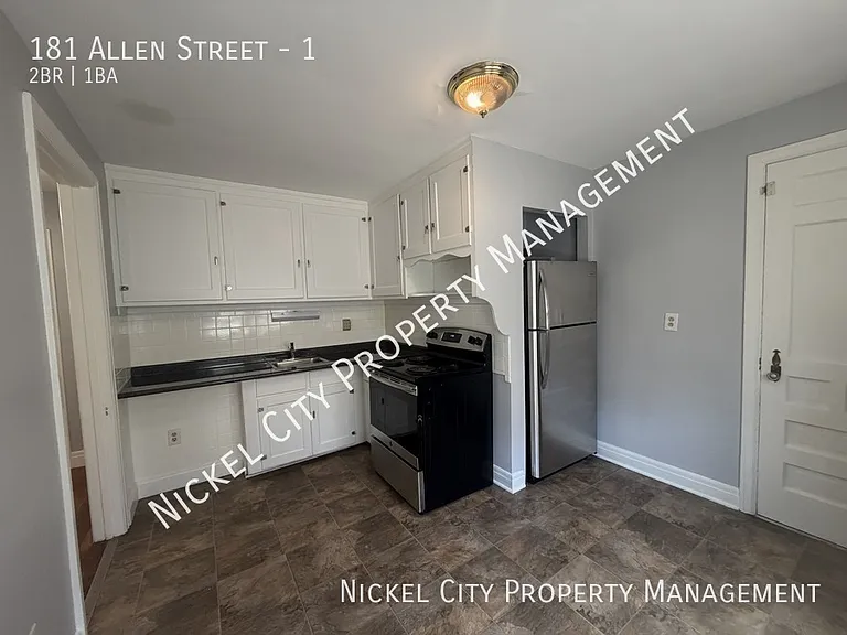 181 Allen St #1 — Photo 11