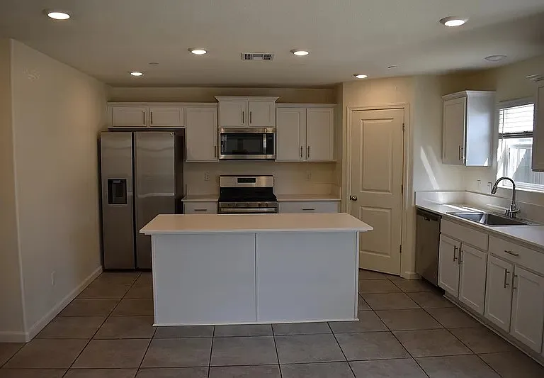 344 E Moab Rim Ct #2 — Photo 13