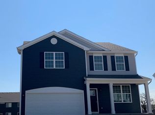 1808 Dundalk Ln, McHenry, IL 60050