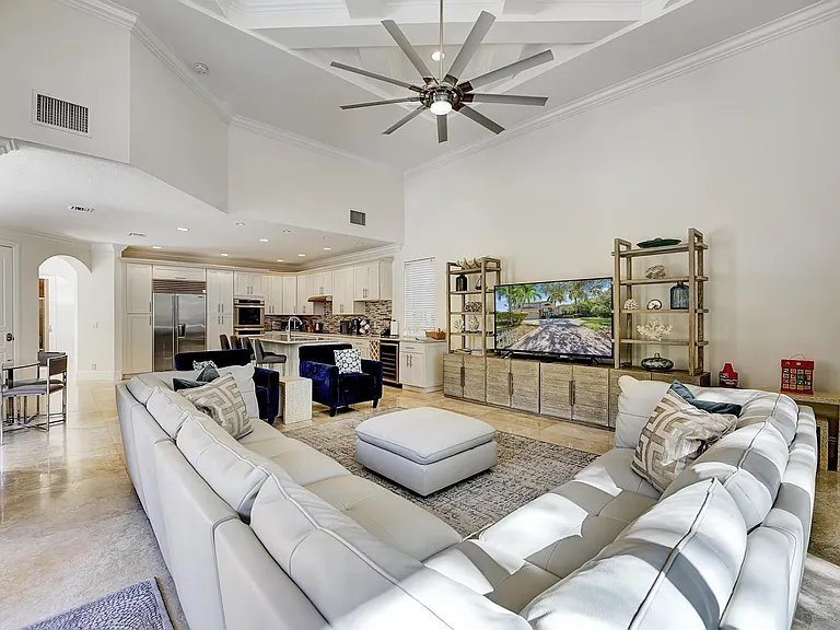 43 Coconut Ln — Photo 13