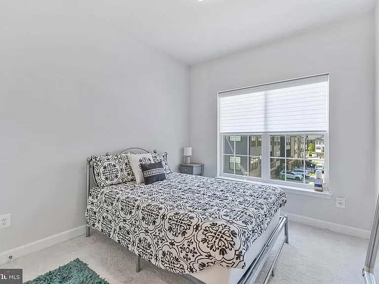 4402 Fair Lakes Ct — Photo 19