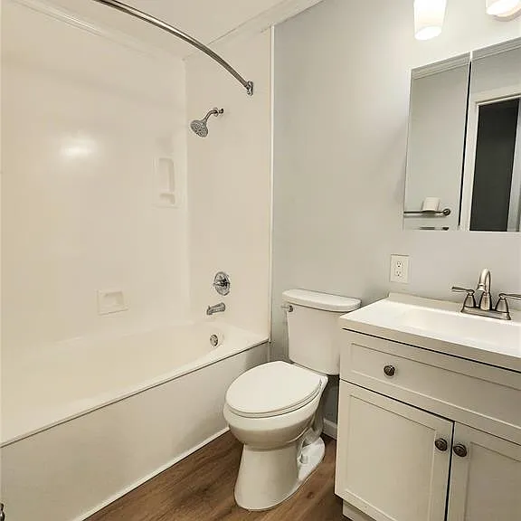 809 Bordeaux Ct — Photo 9