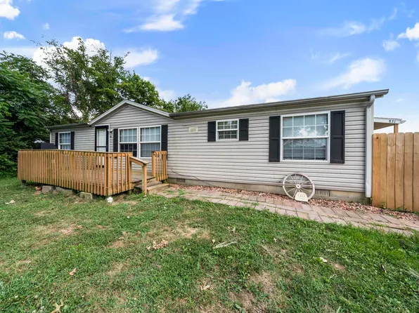 831 E Spruce St, Princeton, IN 47670