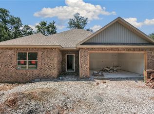 403 Detroit St, Gravette, AR 72736