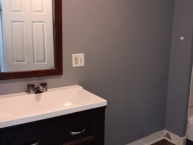945 Lincolncway East Hwy — Photo 5