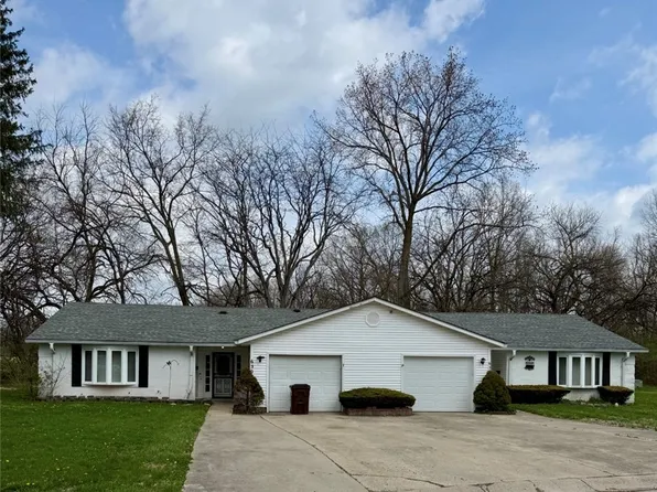 630-634 N Sherry Dr, Dayton, OH 45426