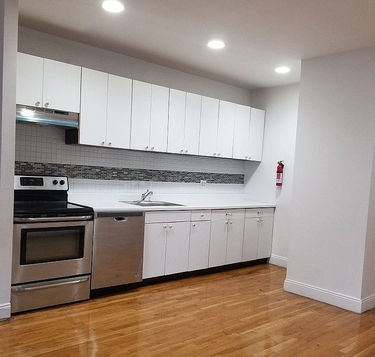1st image of 577 Washington Ave #Aa2