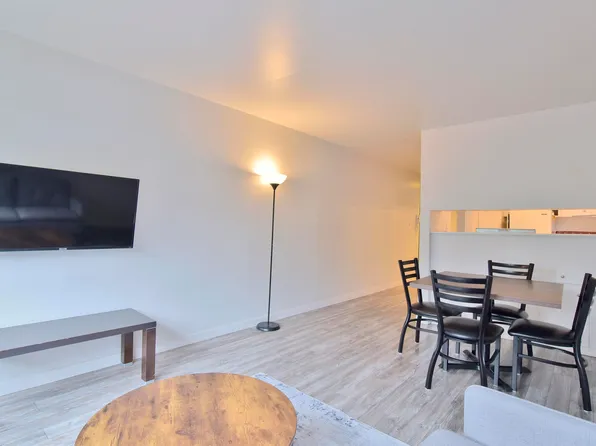 1540 Haro St, Vancouver, BC