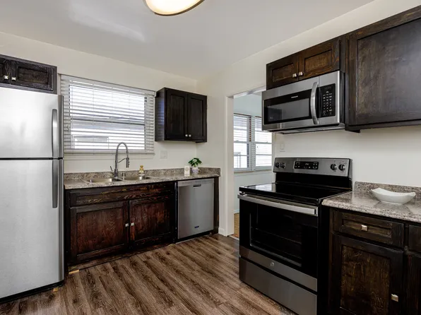 Carthay Circle Apartments