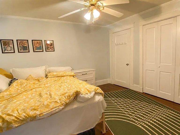 59 Rowe St #2 — Photo 6