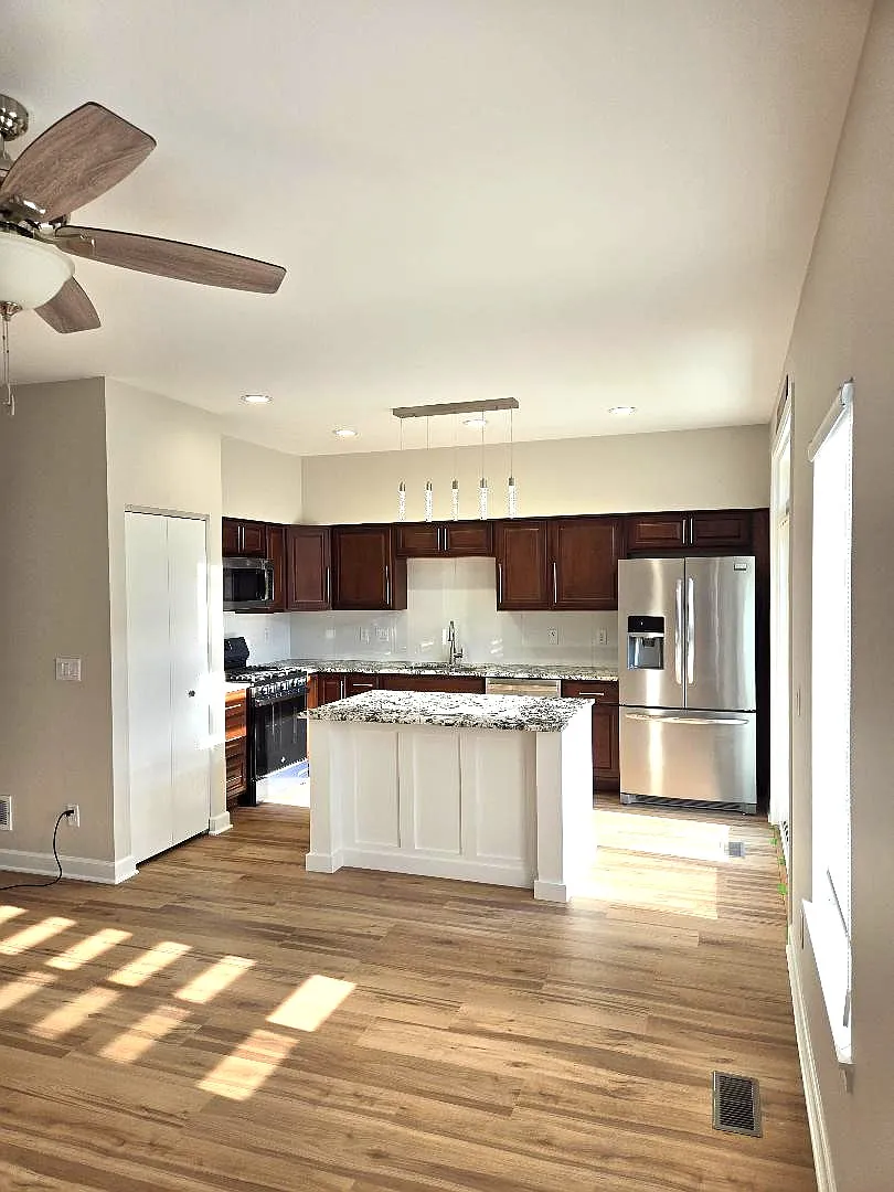 Building Photo - 320 Richfield Trl