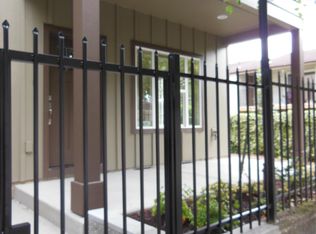 470 NE Cleveland Ave, Gresham, OR 97030