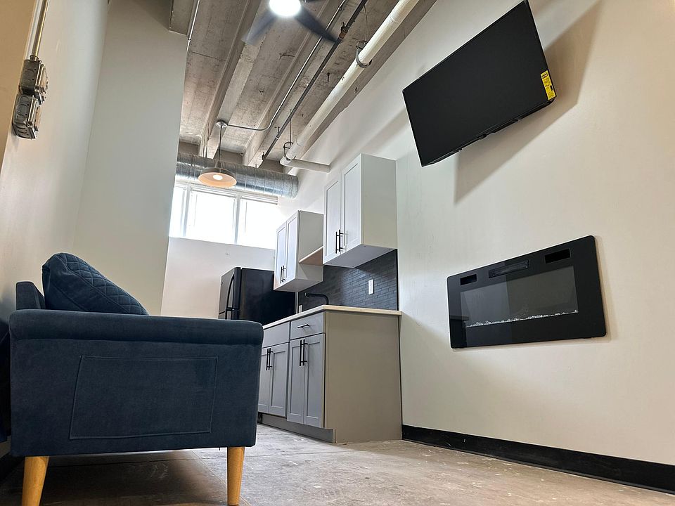 Communal Kitchen and Tele lounge