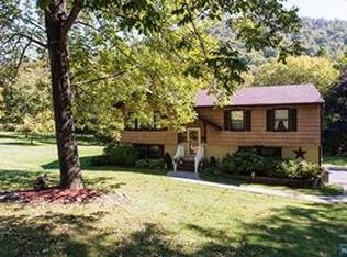 110 Stonetown Rd, Ringwood, NJ 07456
