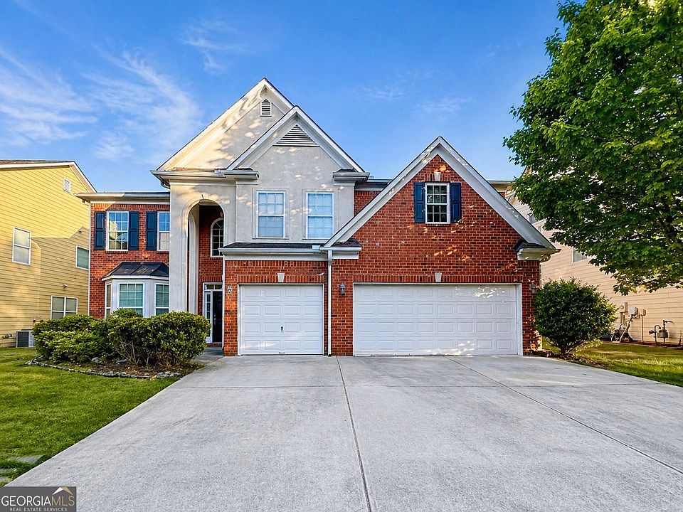 1st image of 3525 Park Hill Cir