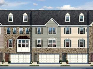 215 W General Grey Ct, Newark, DE 19702