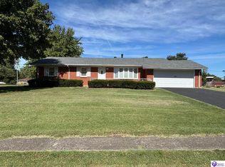 1155 Fairview Ave, Radcliff, KY 40160