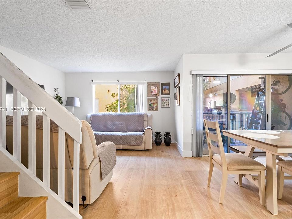 1st image of 6235 Kendale Lakes Cir #237