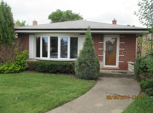 8525 S Kolmar Ave, Chicago, IL