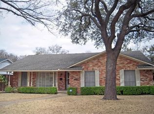 9435 Estate Ln, Dallas, TX 75238