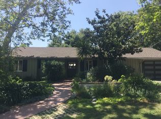 1519 Arroyo View Dr, Pasadena, CA 91103