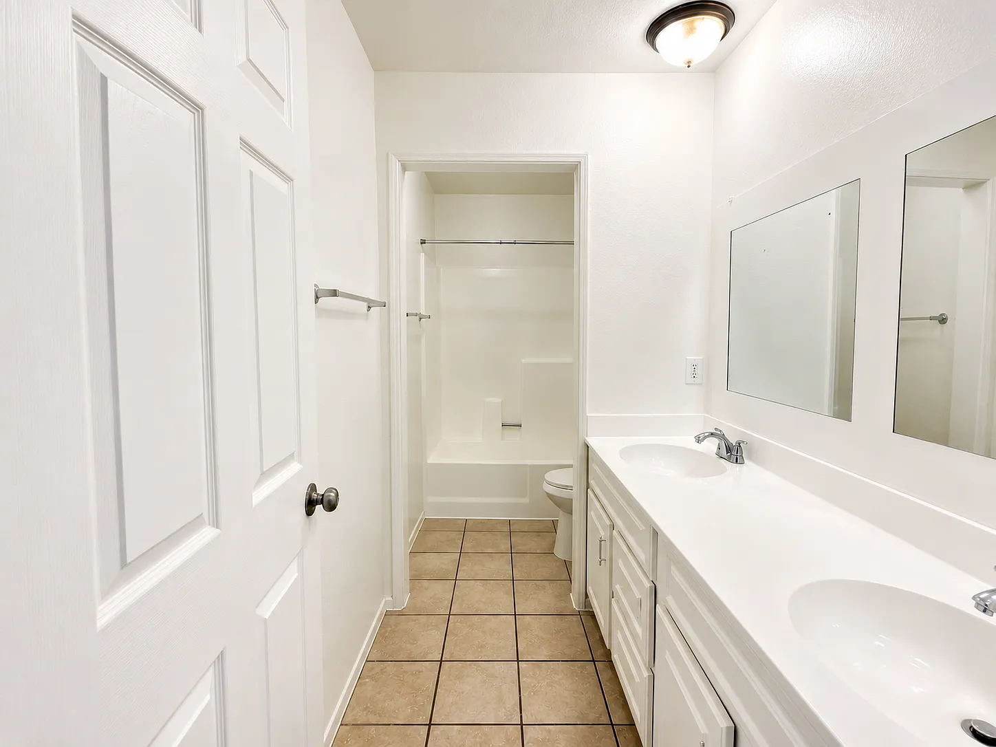 2 bed, 950 sqft, $1,850 — Photo 3