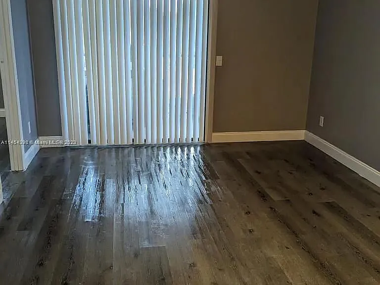 617 Ixoria Ave #2A — Photo 5